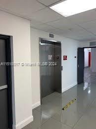 Hallandale Beach, Florida 33009, ,Commerciallease,For Rent,A11510017