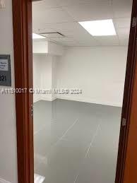 Hallandale Beach, Florida 33009, ,Commerciallease,For Rent,A11510017