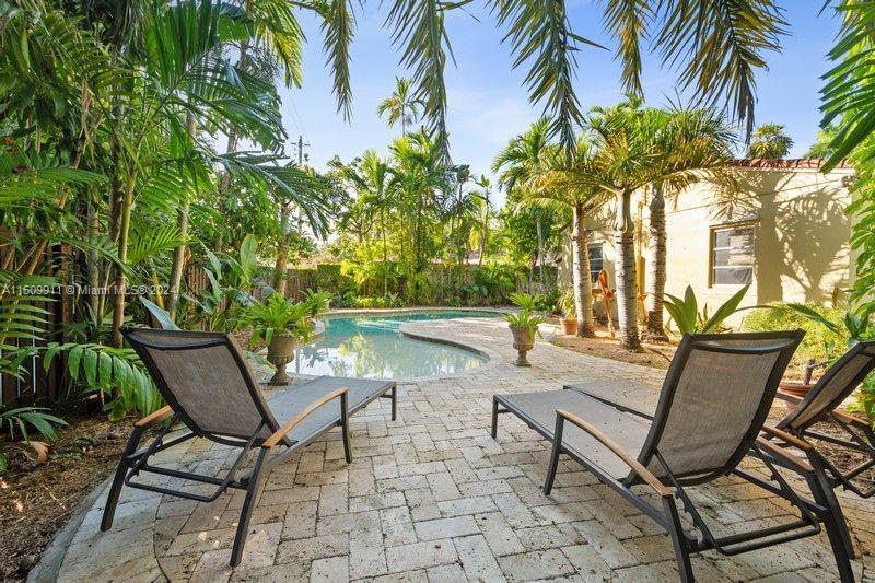 1050 Harrison St, Hollywood, Florida 33019, 4 Bedrooms Bedrooms, ,3 BathroomsBathrooms,Residentiallease,For Rent,1050 Harrison St,A11509911