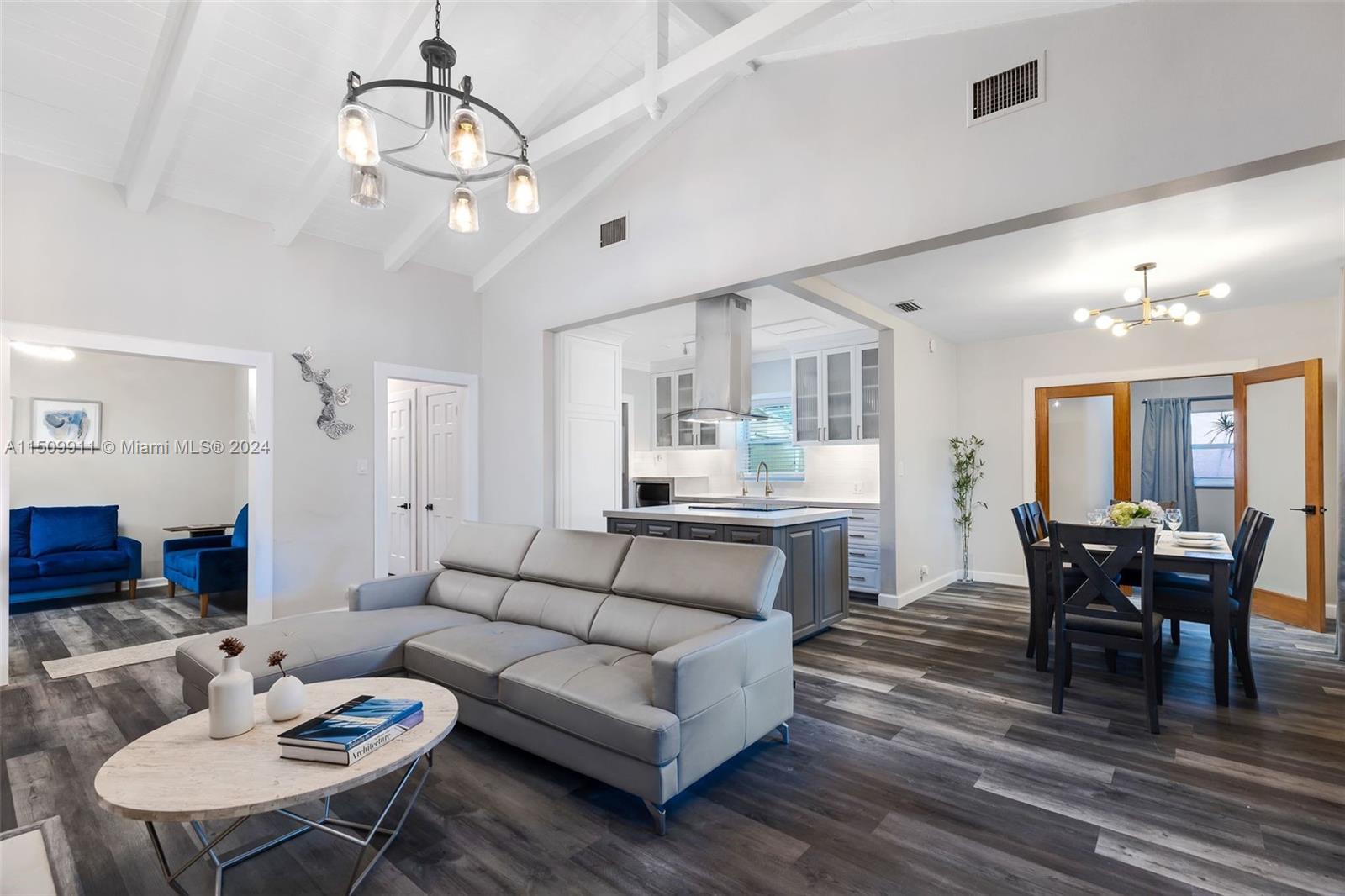 1050 Harrison St, Hollywood, Florida 33019, 4 Bedrooms Bedrooms, ,3 BathroomsBathrooms,Residentiallease,For Rent,1050 Harrison St,A11509911