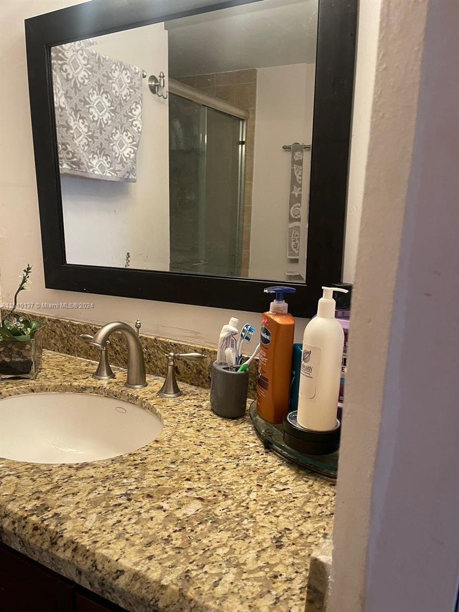 18151 NE 31st Ct 1912, Aventura, Florida 33160, 3 Bedrooms Bedrooms, ,2 BathroomsBathrooms,Residentiallease,For Rent,18151 NE 31st Ct 1912,A11510137