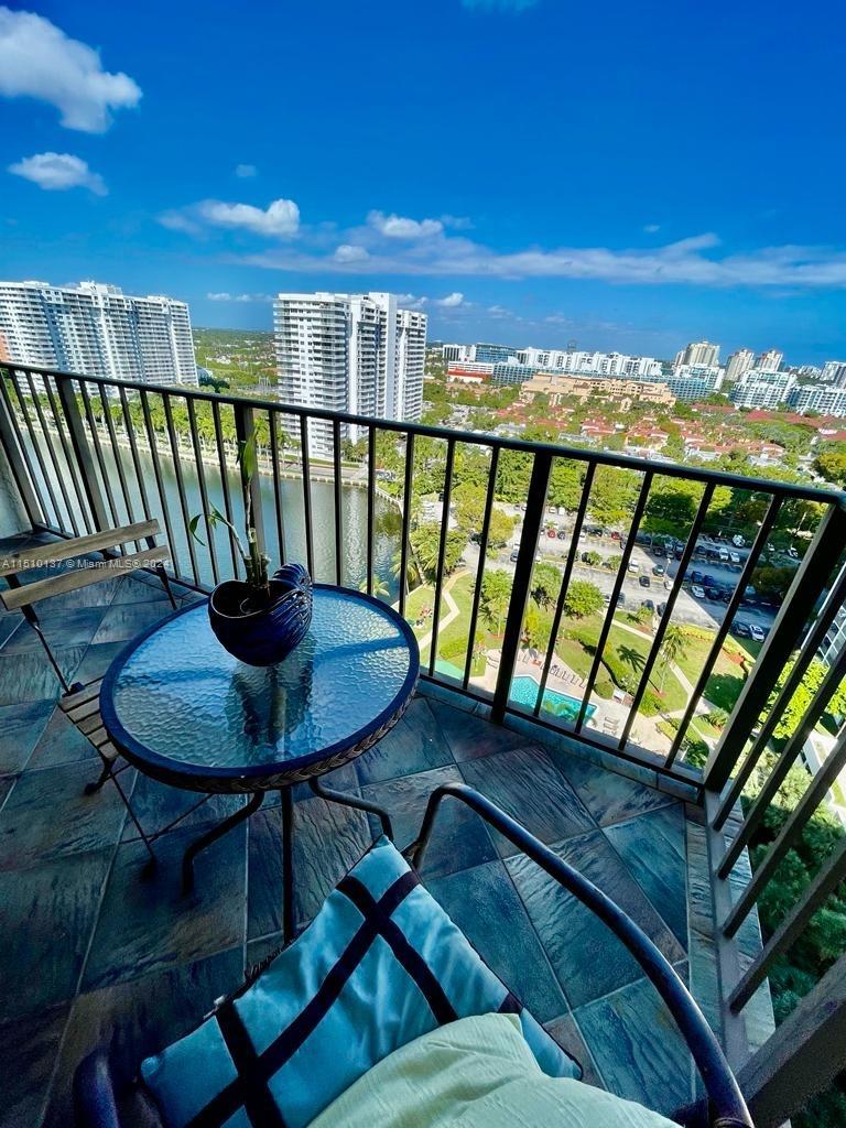 18151 NE 31st Ct 1912, Aventura, Florida 33160, 3 Bedrooms Bedrooms, ,2 BathroomsBathrooms,Residentiallease,For Rent,18151 NE 31st Ct 1912,A11510137