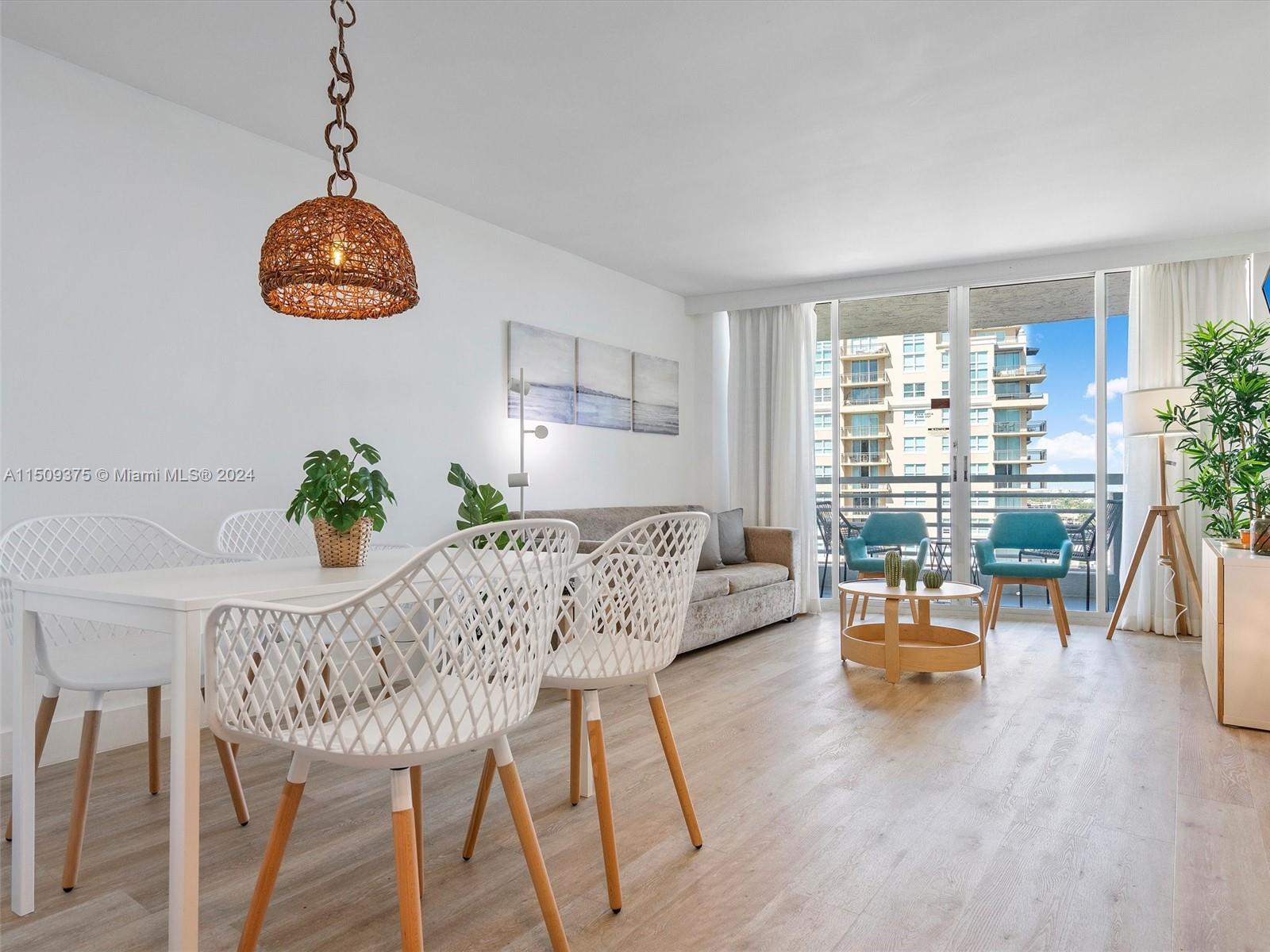 2670 E Sunrise Blvd 823, Fort Lauderdale, Florida 33304, 1 Bedroom Bedrooms, ,1 BathroomBathrooms,Residential,For Sale,2670 E Sunrise Blvd 823,A11509375