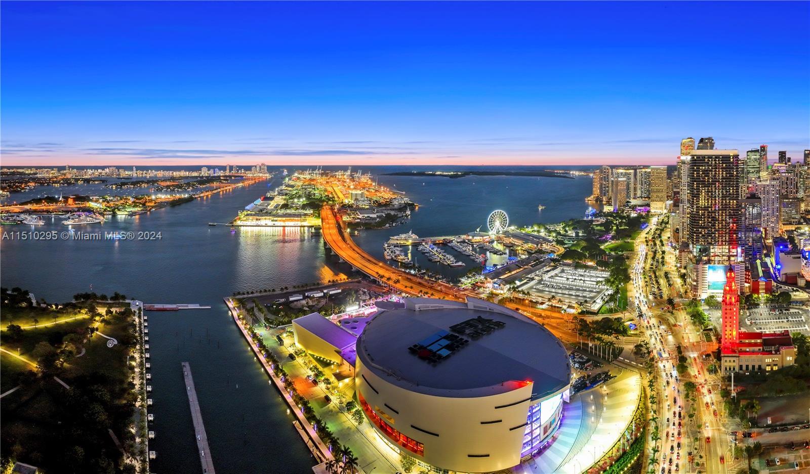 900 Biscayne Blvd PH6301, Miami, Florida 33132, 4 Bedrooms Bedrooms, ,4 BathroomsBathrooms,Residential,For Sale,900 Biscayne Blvd PH6301,A11510295