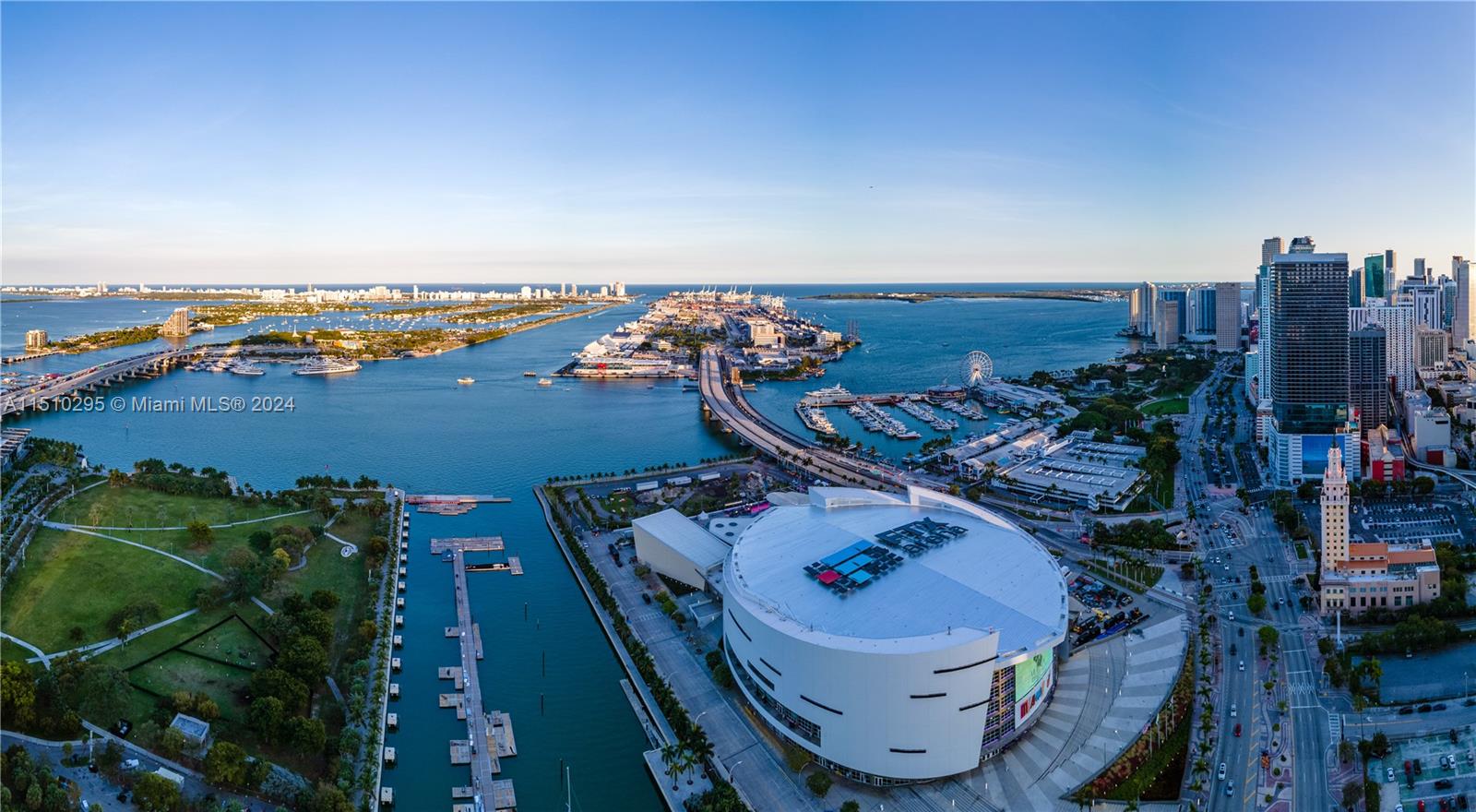 900 Biscayne Blvd PH6301, Miami, Florida 33132, 4 Bedrooms Bedrooms, ,4 BathroomsBathrooms,Residential,For Sale,900 Biscayne Blvd PH6301,A11510295