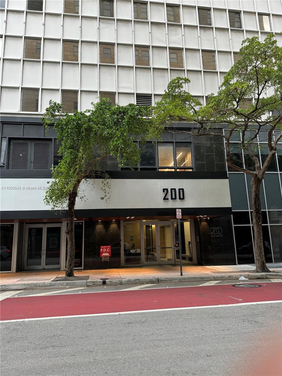 200 SE 1 ST PH12, Miami, Florida 33131, ,Commerciallease,For Rent,200 SE 1 ST PH12,A11500545