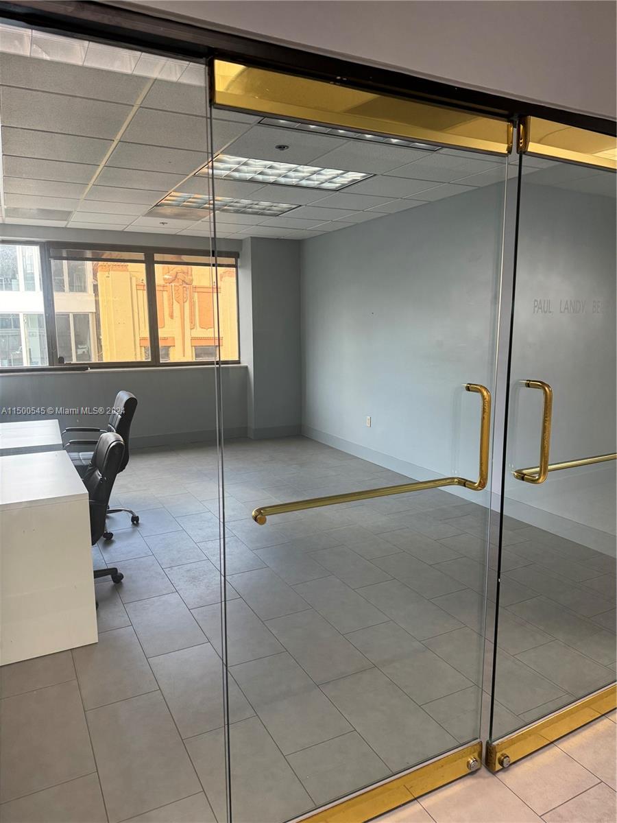 200 SE 1 ST PH12, Miami, Florida 33131, ,Commerciallease,For Rent,200 SE 1 ST PH12,A11500545