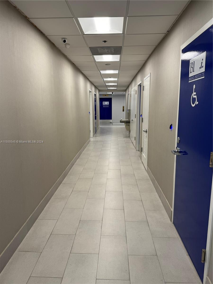 200 SE 1 ST PH12, Miami, Florida 33131, ,Commerciallease,For Rent,200 SE 1 ST PH12,A11500545
