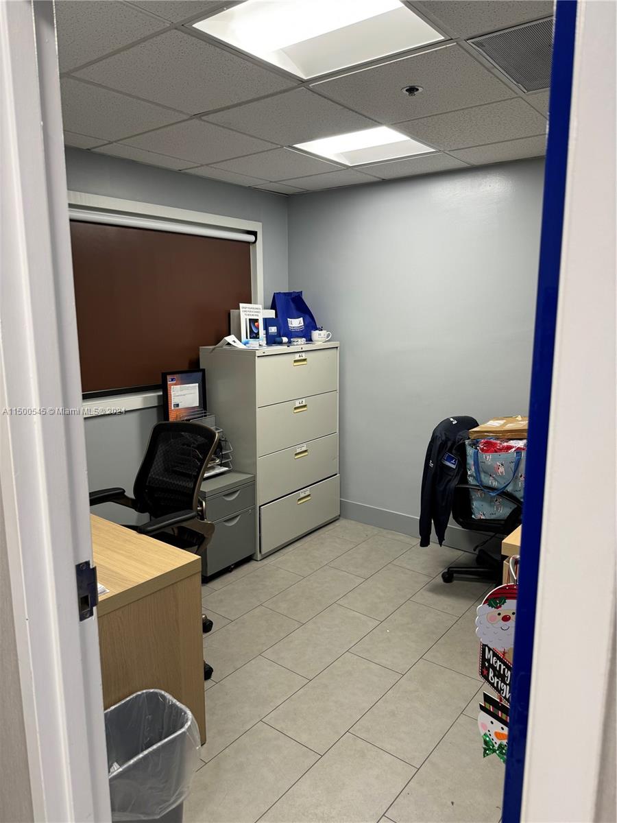 200 SE 1 ST PH12, Miami, Florida 33131, ,Commerciallease,For Rent,200 SE 1 ST PH12,A11500545