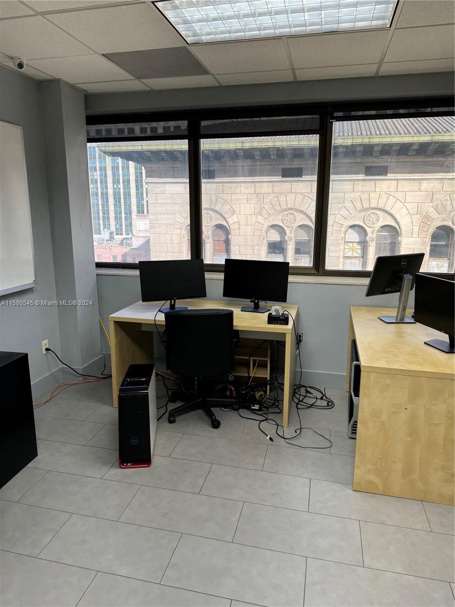 200 SE 1 ST PH12, Miami, Florida 33131, ,Commerciallease,For Rent,200 SE 1 ST PH12,A11500545