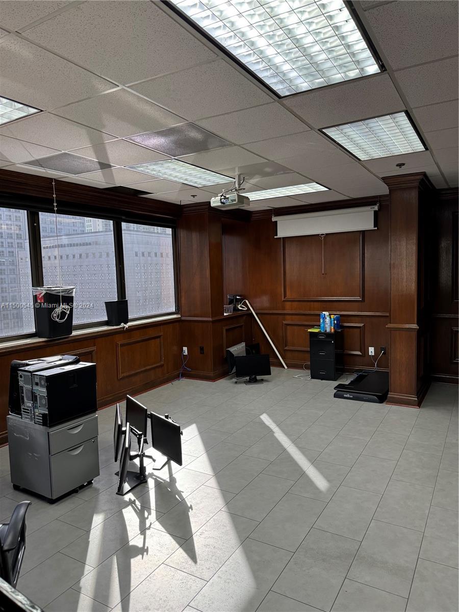 200 SE 1 ST PH12, Miami, Florida 33131, ,Commerciallease,For Rent,200 SE 1 ST PH12,A11500545