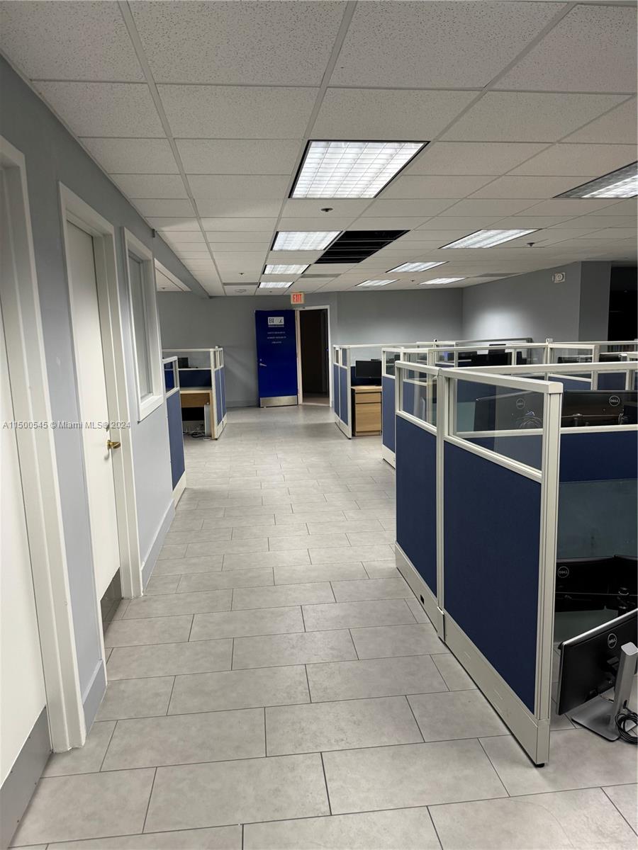 200 SE 1 ST PH12, Miami, Florida 33131, ,Commerciallease,For Rent,200 SE 1 ST PH12,A11500545