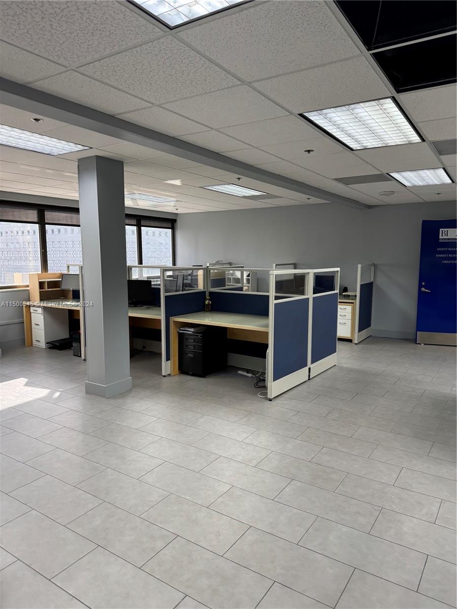 200 SE 1 ST PH12, Miami, Florida 33131, ,Commerciallease,For Rent,200 SE 1 ST PH12,A11500545