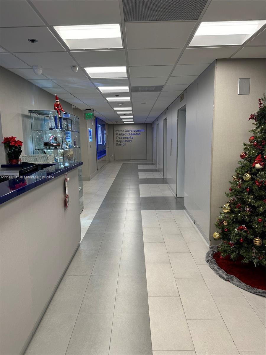 200 SE 1 ST PH12, Miami, Florida 33131, ,Commerciallease,For Rent,200 SE 1 ST PH12,A11500545