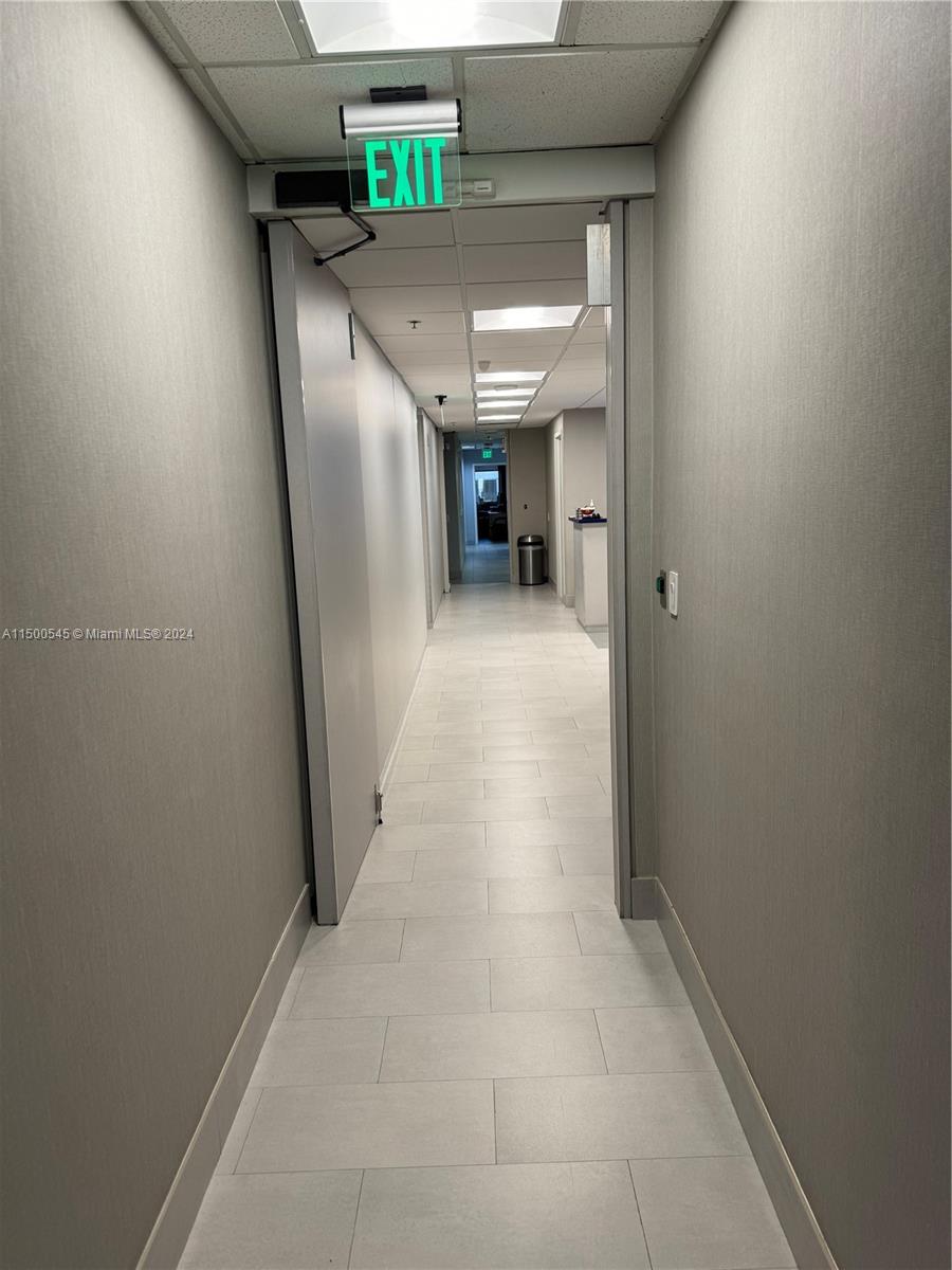 200 SE 1 ST PH12, Miami, Florida 33131, ,Commerciallease,For Rent,200 SE 1 ST PH12,A11500545