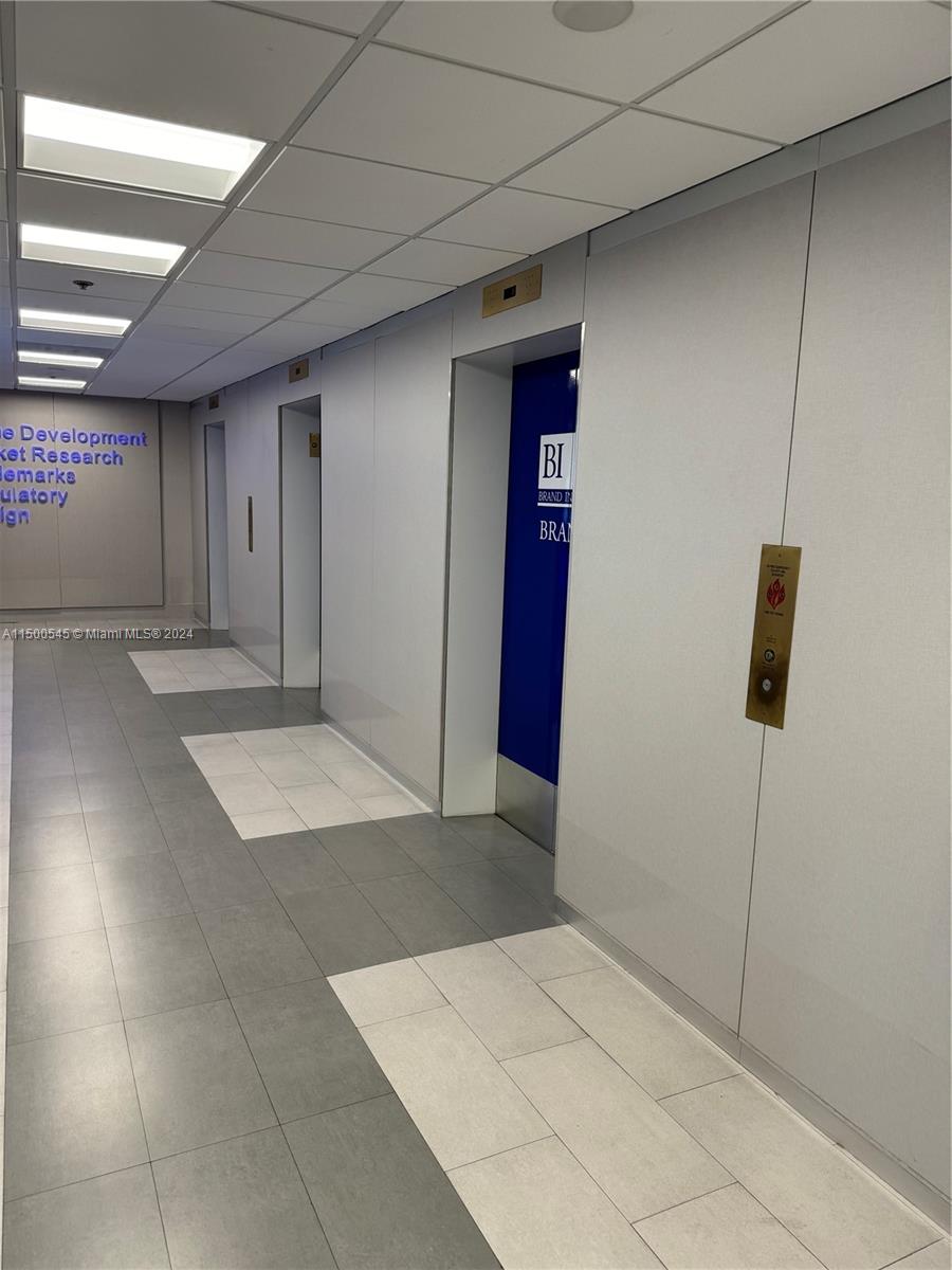 200 SE 1 ST PH12, Miami, Florida 33131, ,Commerciallease,For Rent,200 SE 1 ST PH12,A11500545