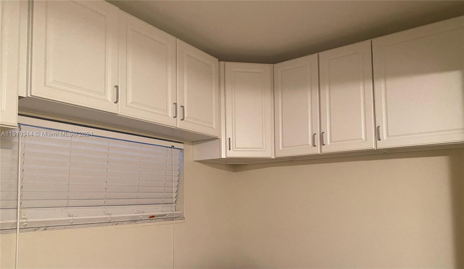 Built-in cabinets in 2nd office