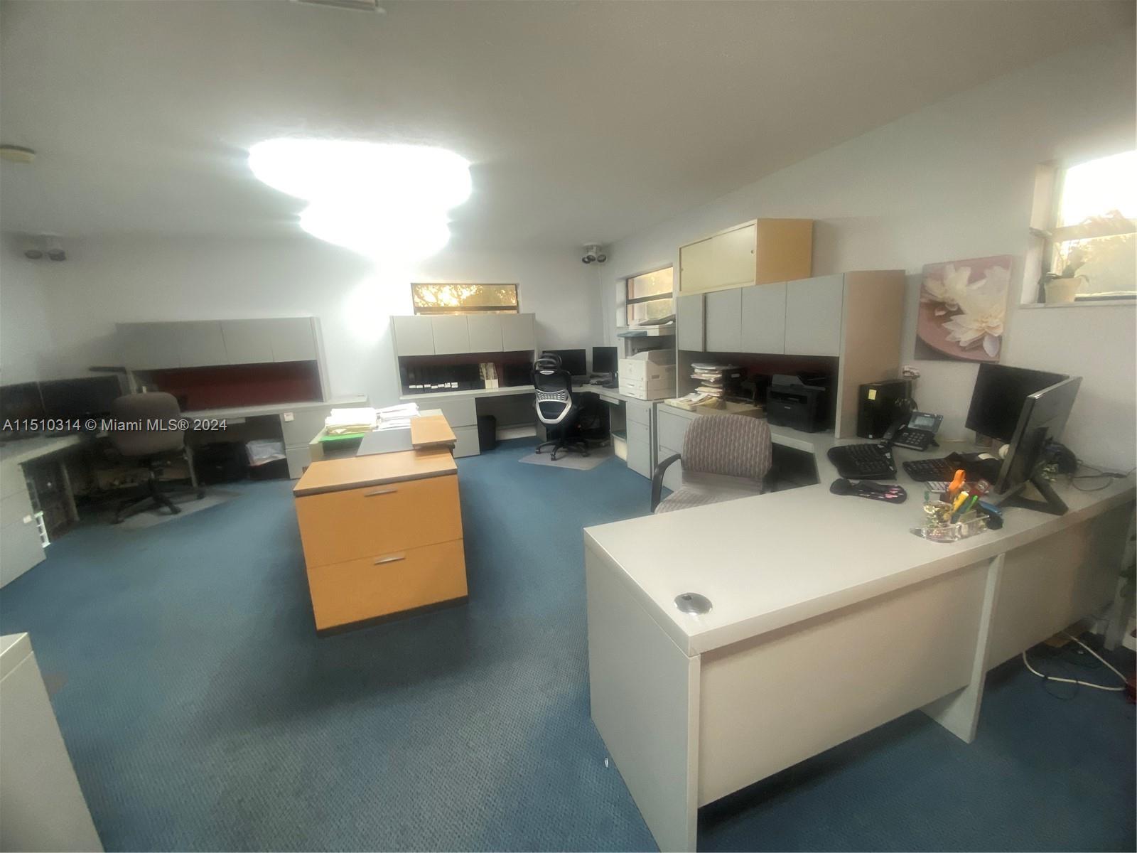 General work stations area