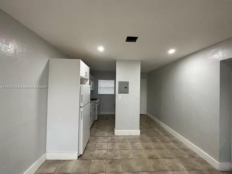 4655 Palm Ave 326, Hialeah, Florida 33012, 2 Bedrooms Bedrooms, ,1 BathroomBathrooms,Residential,For Sale,4655 Palm Ave 326,A11510170