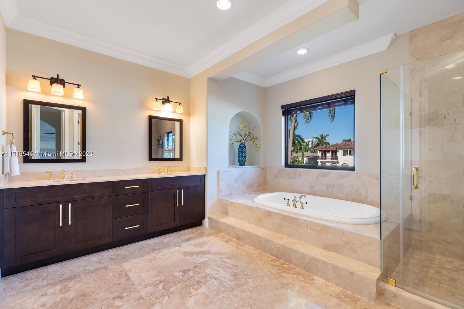 16433 NE 31st Ave, North Miami Beach, Florida 33160, 6 Bedrooms Bedrooms, ,7 BathroomsBathrooms,Residential,For Sale,16433 NE 31st Ave,A11510544