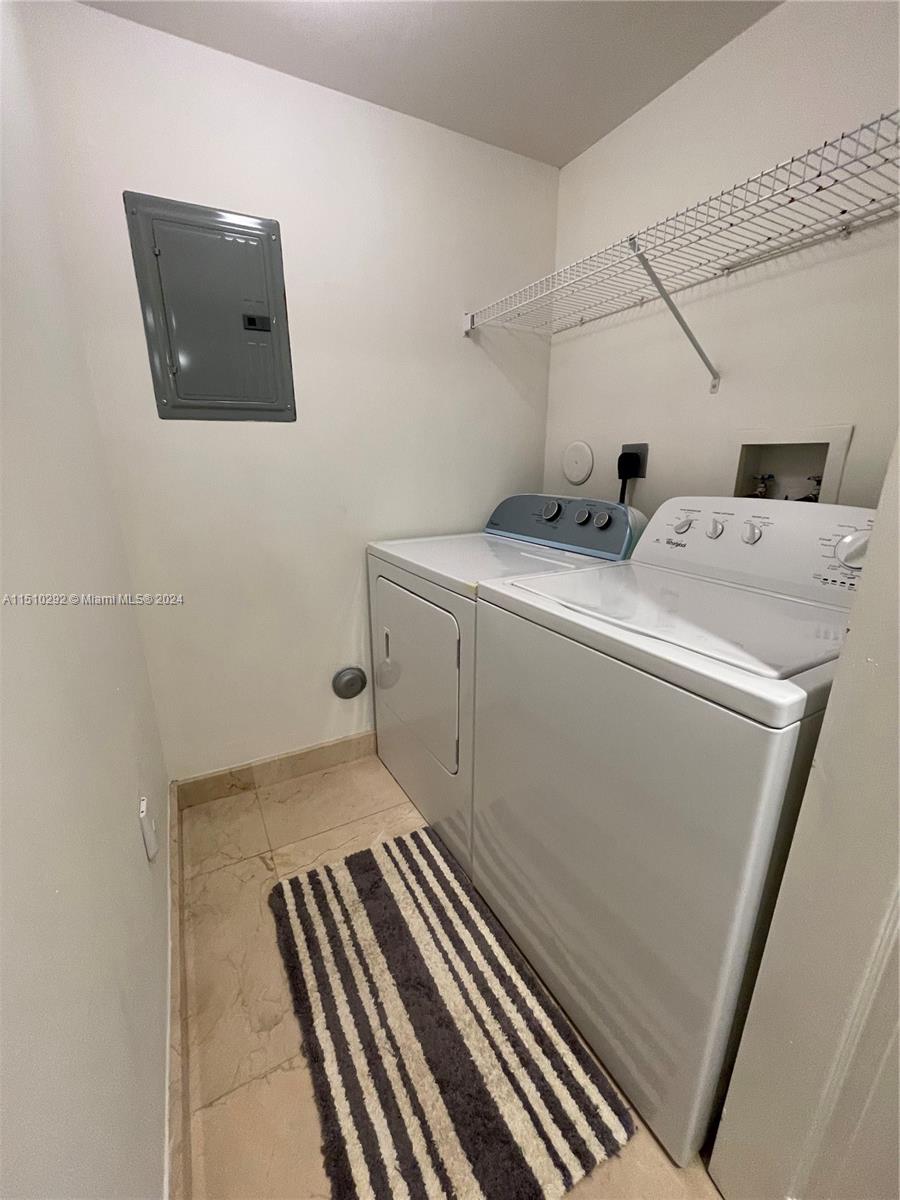 17125 N Bay Rd 3106, Sunny Isles Beach, Florida 33160, 2 Bedrooms Bedrooms, ,2 BathroomsBathrooms,Residential,For Sale,17125 N Bay Rd 3106,A11510292
