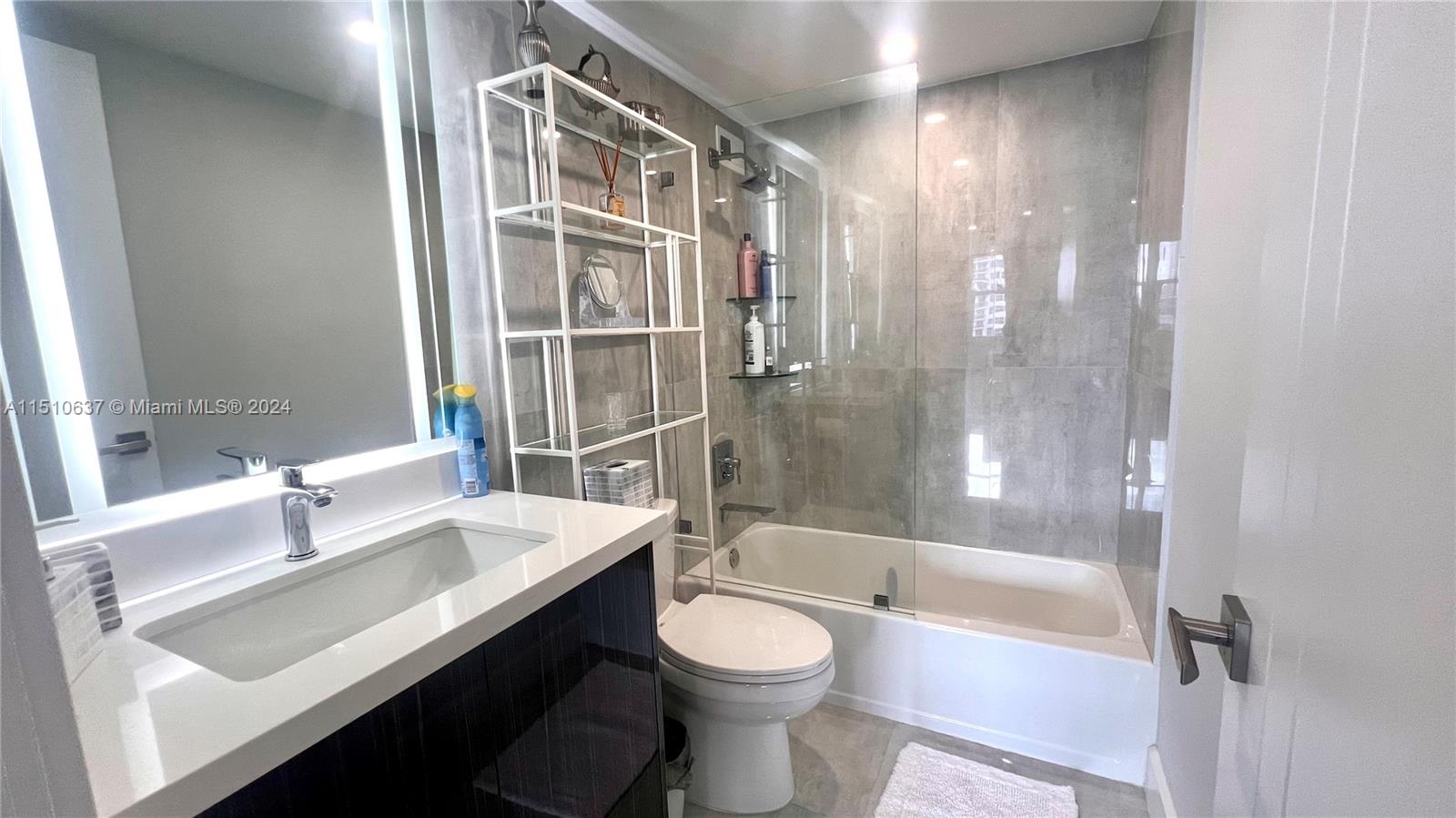 2501 S Ocean Dr 1235, Hollywood, Florida 33019, 2 Bedrooms Bedrooms, ,2 BathroomsBathrooms,Residentiallease,For Rent,2501 S Ocean Dr 1235,A11510637