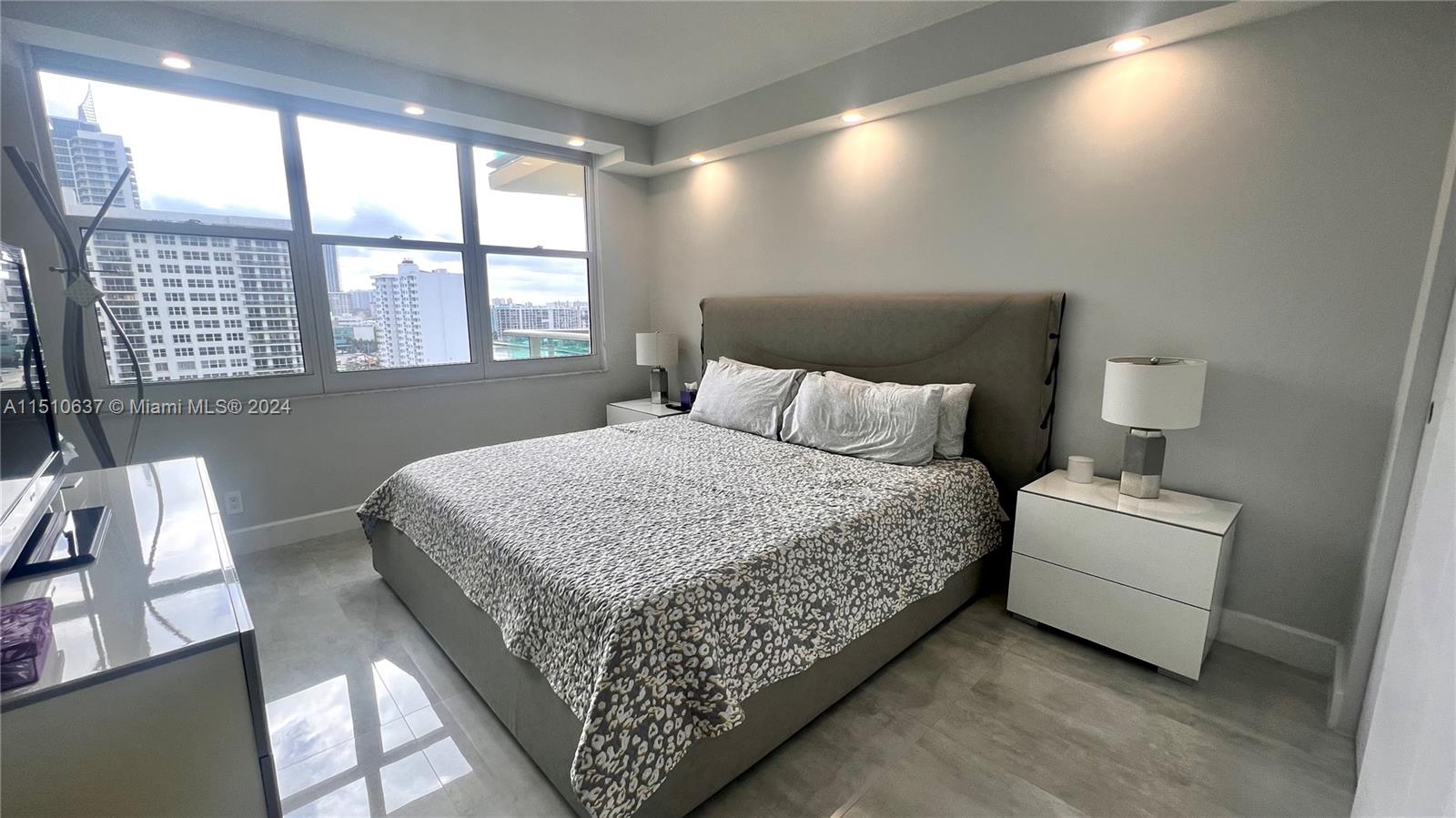 2501 S Ocean Dr 1235, Hollywood, Florida 33019, 2 Bedrooms Bedrooms, ,2 BathroomsBathrooms,Residentiallease,For Rent,2501 S Ocean Dr 1235,A11510637