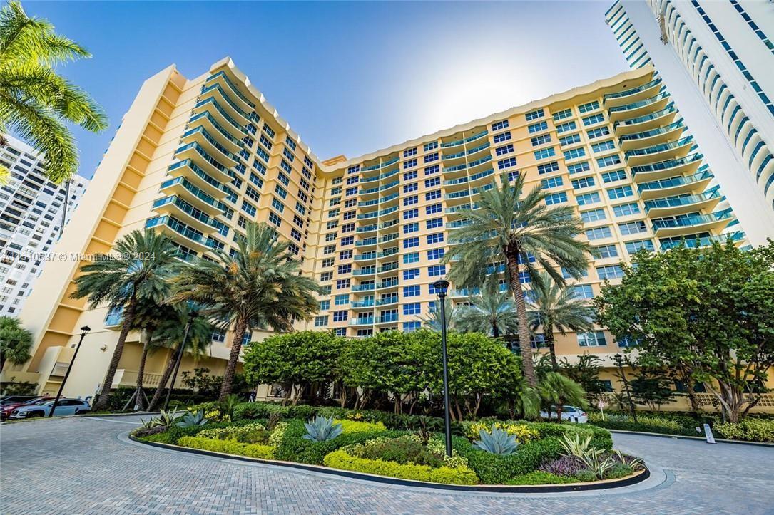 2501 S Ocean Dr 1235, Hollywood, Florida 33019, 2 Bedrooms Bedrooms, ,2 BathroomsBathrooms,Residentiallease,For Rent,2501 S Ocean Dr 1235,A11510637