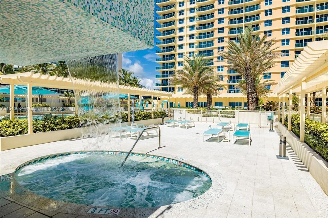 2501 S Ocean Dr 1235, Hollywood, Florida 33019, 2 Bedrooms Bedrooms, ,2 BathroomsBathrooms,Residentiallease,For Rent,2501 S Ocean Dr 1235,A11510637