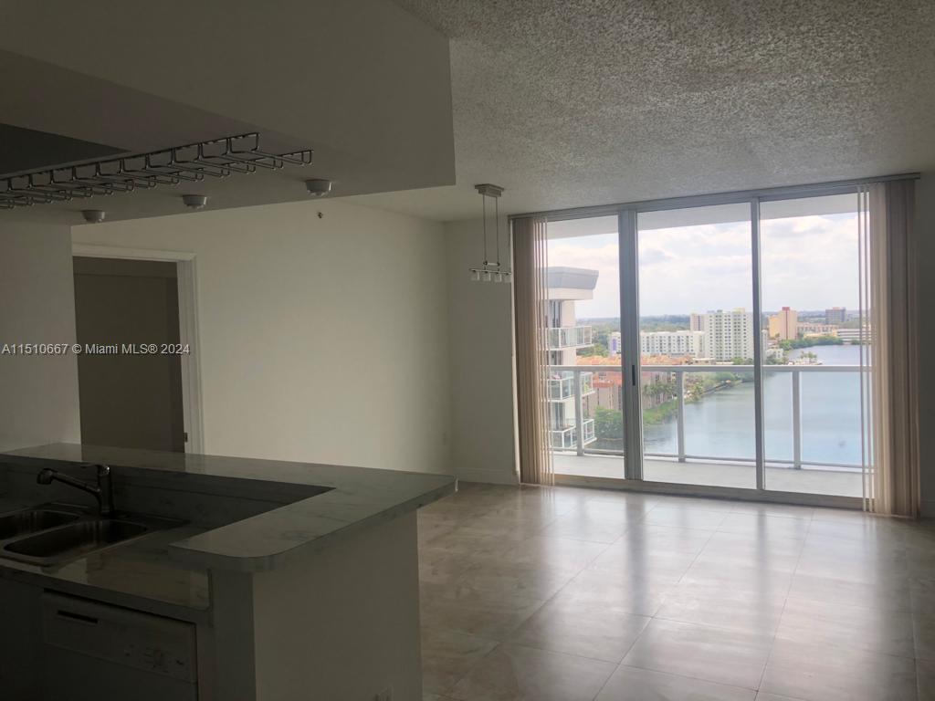 5077 NW 7th St TS2 (1702), Miami, Florida 33126, 3 Bedrooms Bedrooms, 6 Rooms Rooms,2 BathroomsBathrooms,Residential,For Sale,5077 NW 7th St TS2 (1702),A11510667