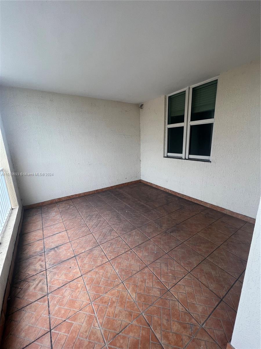 117 NW 42nd Ave 1005, Miami, Florida 33126, 2 Bedrooms Bedrooms, ,2 BathroomsBathrooms,Residentiallease,For Rent,117 NW 42nd Ave 1005,A11510693