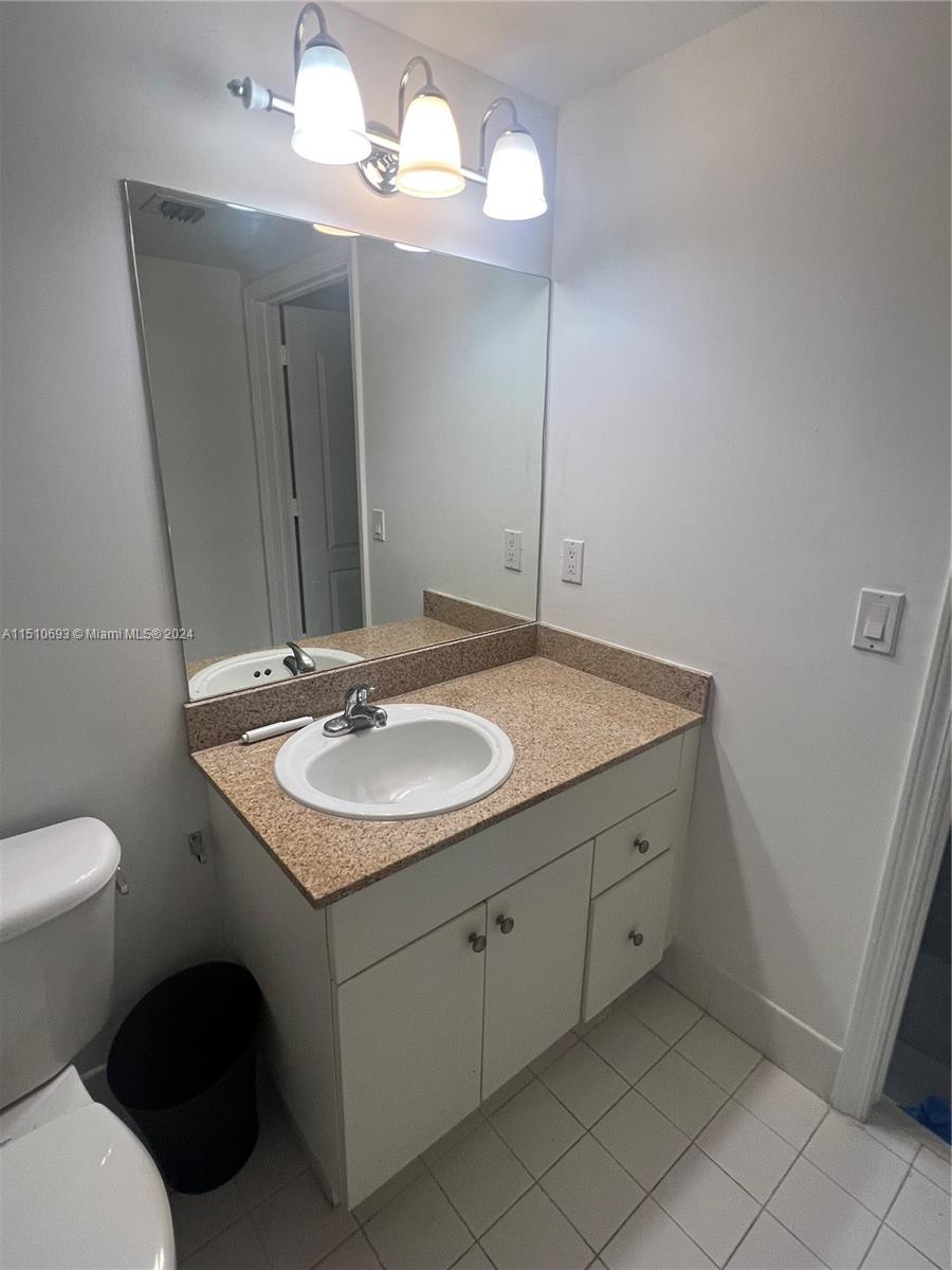 117 NW 42nd Ave 1005, Miami, Florida 33126, 2 Bedrooms Bedrooms, ,2 BathroomsBathrooms,Residentiallease,For Rent,117 NW 42nd Ave 1005,A11510693