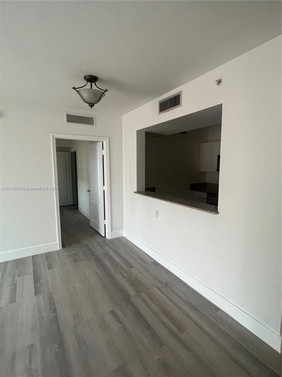 117 NW 42nd Ave 1005, Miami, Florida 33126, 2 Bedrooms Bedrooms, ,2 BathroomsBathrooms,Residentiallease,For Rent,117 NW 42nd Ave 1005,A11510693