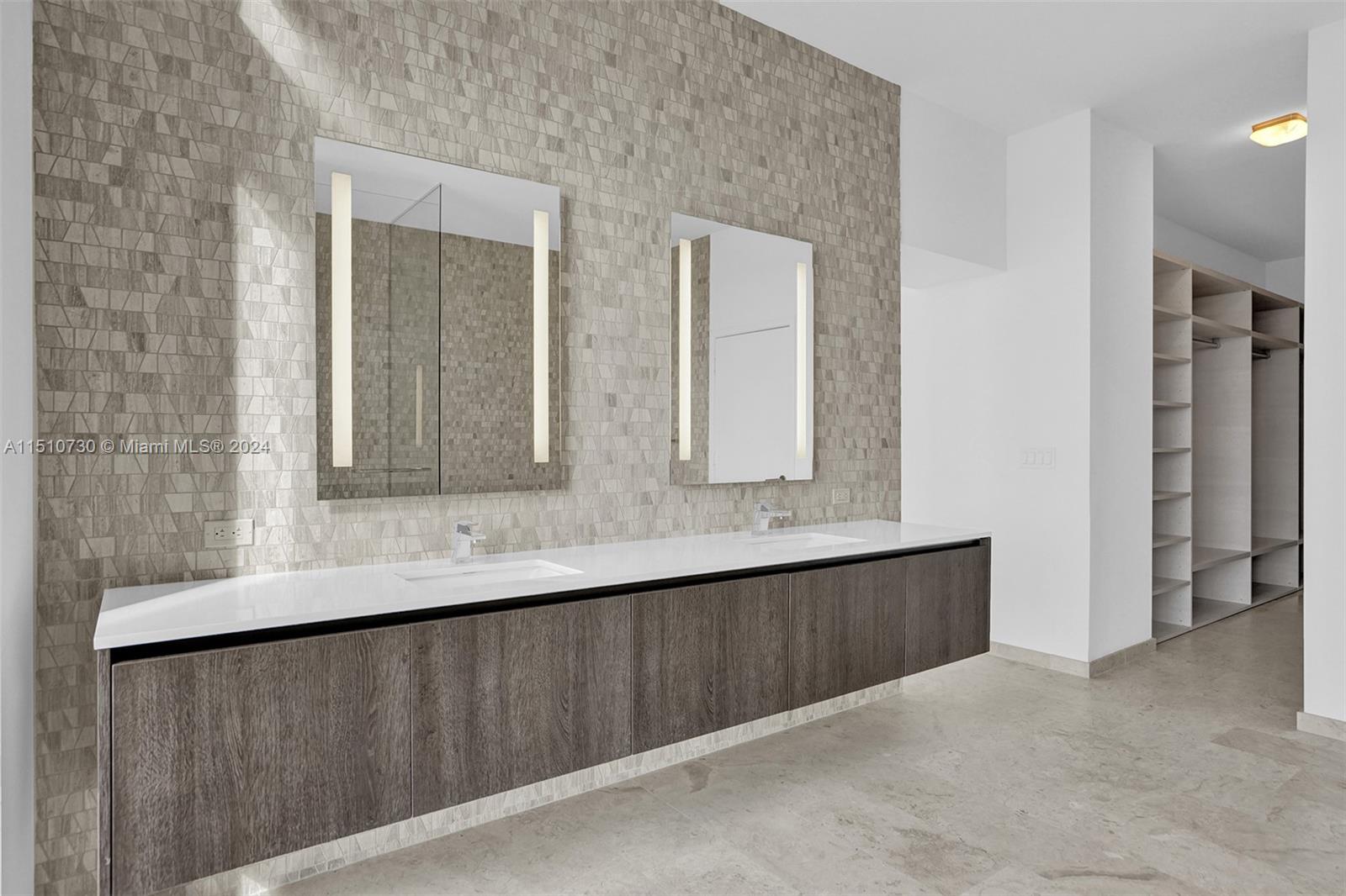 88 SW 7th St 4011, Miami, Florida 33130, 4 Bedrooms Bedrooms, ,4 BathroomsBathrooms,Residential,For Sale,88 SW 7th St 4011,A11510730