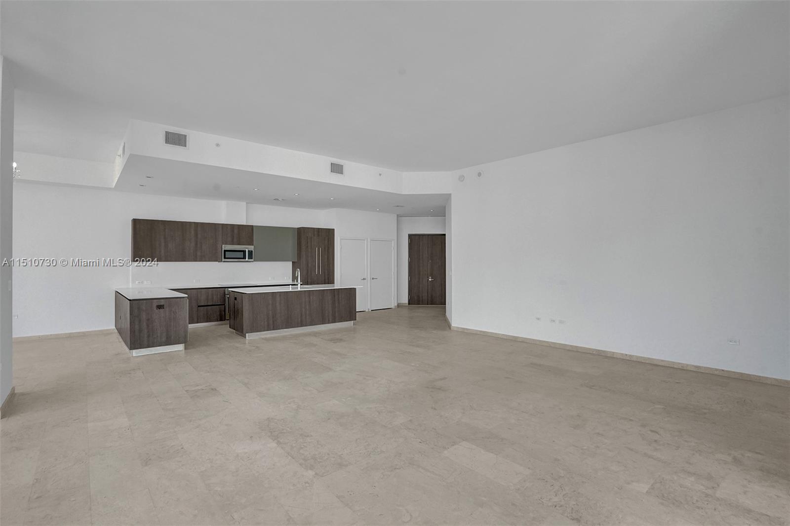 88 SW 7th St 4011, Miami, Florida 33130, 4 Bedrooms Bedrooms, ,4 BathroomsBathrooms,Residential,For Sale,88 SW 7th St 4011,A11510730
