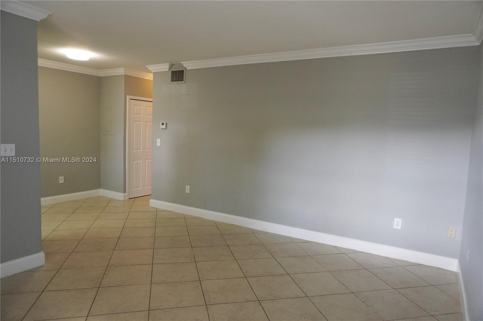 1925 Madison St 4, Hollywood, Florida 33020, 1 Bedroom Bedrooms, ,1 BathroomBathrooms,Residential,For Sale,1925 Madison St 4,A11510732