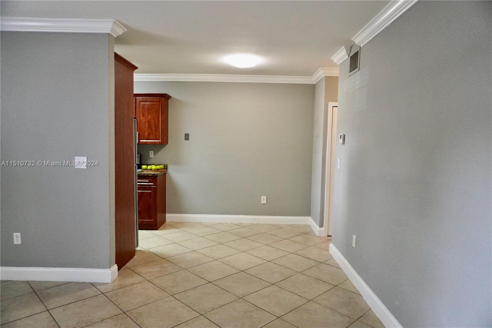 1925 Madison St 4, Hollywood, Florida 33020, 1 Bedroom Bedrooms, ,1 BathroomBathrooms,Residential,For Sale,1925 Madison St 4,A11510732
