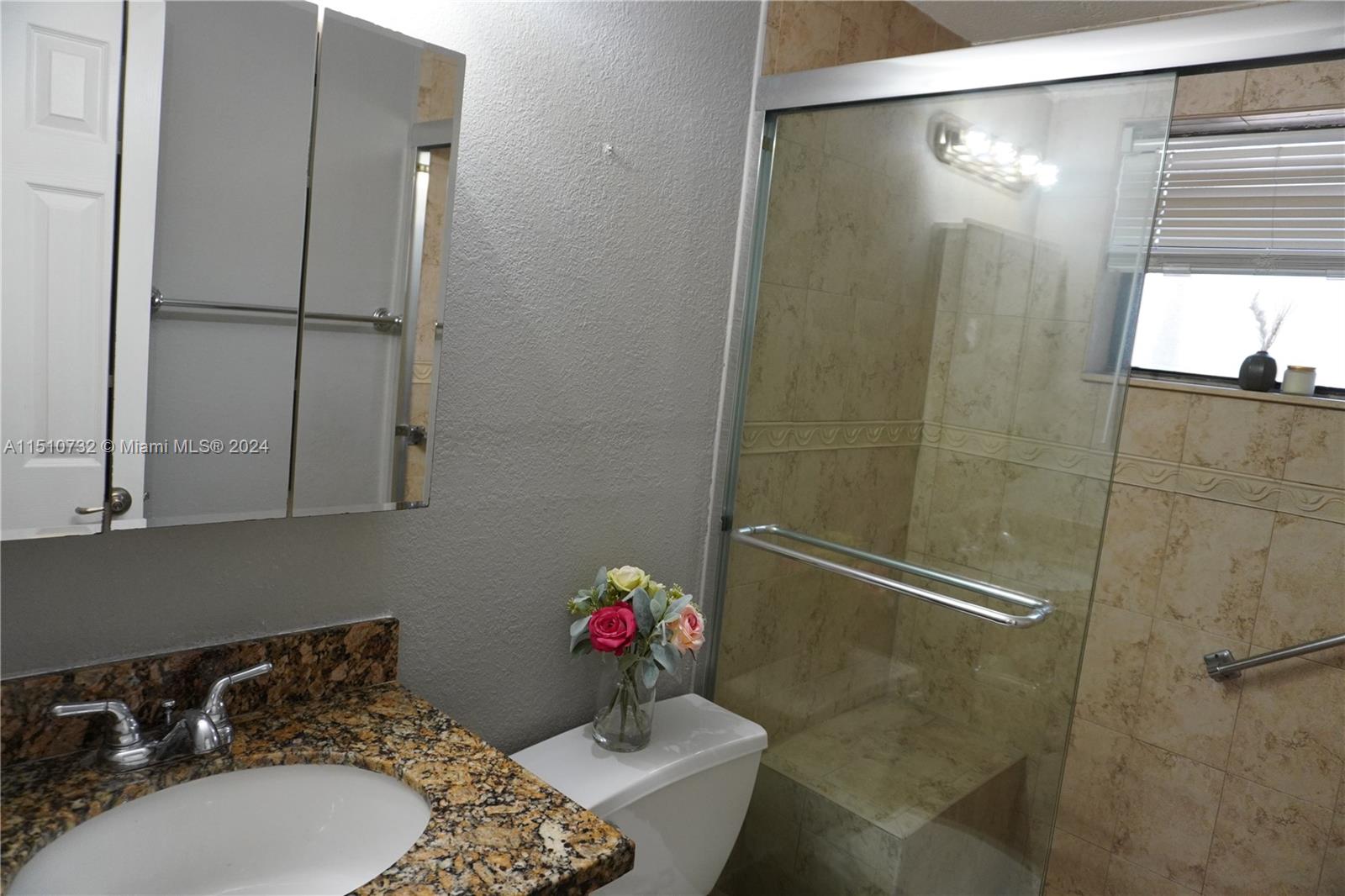 1925 Madison St 4, Hollywood, Florida 33020, 1 Bedroom Bedrooms, ,1 BathroomBathrooms,Residential,For Sale,1925 Madison St 4,A11510732