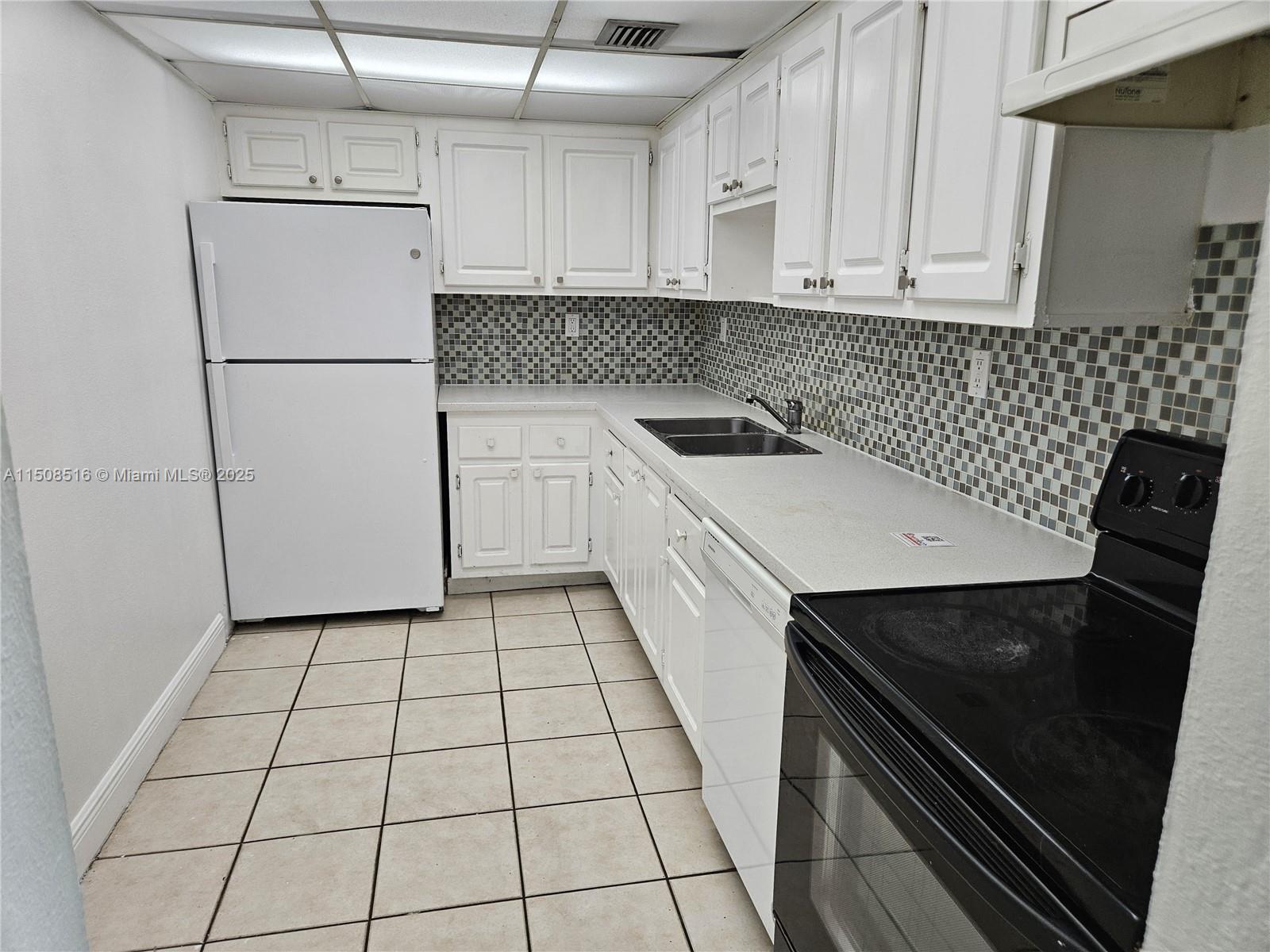 1805 Sans Souci Blvd 302, North Miami, Florida 33181, 2 Bedrooms Bedrooms, ,2 BathroomsBathrooms,Residential,For Sale,1805 Sans Souci Blvd 302,A11508516