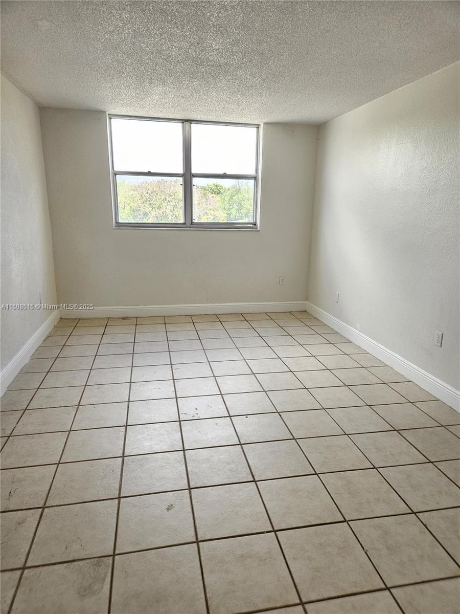 1805 Sans Souci Blvd 302, North Miami, Florida 33181, 2 Bedrooms Bedrooms, ,2 BathroomsBathrooms,Residential,For Sale,1805 Sans Souci Blvd 302,A11508516