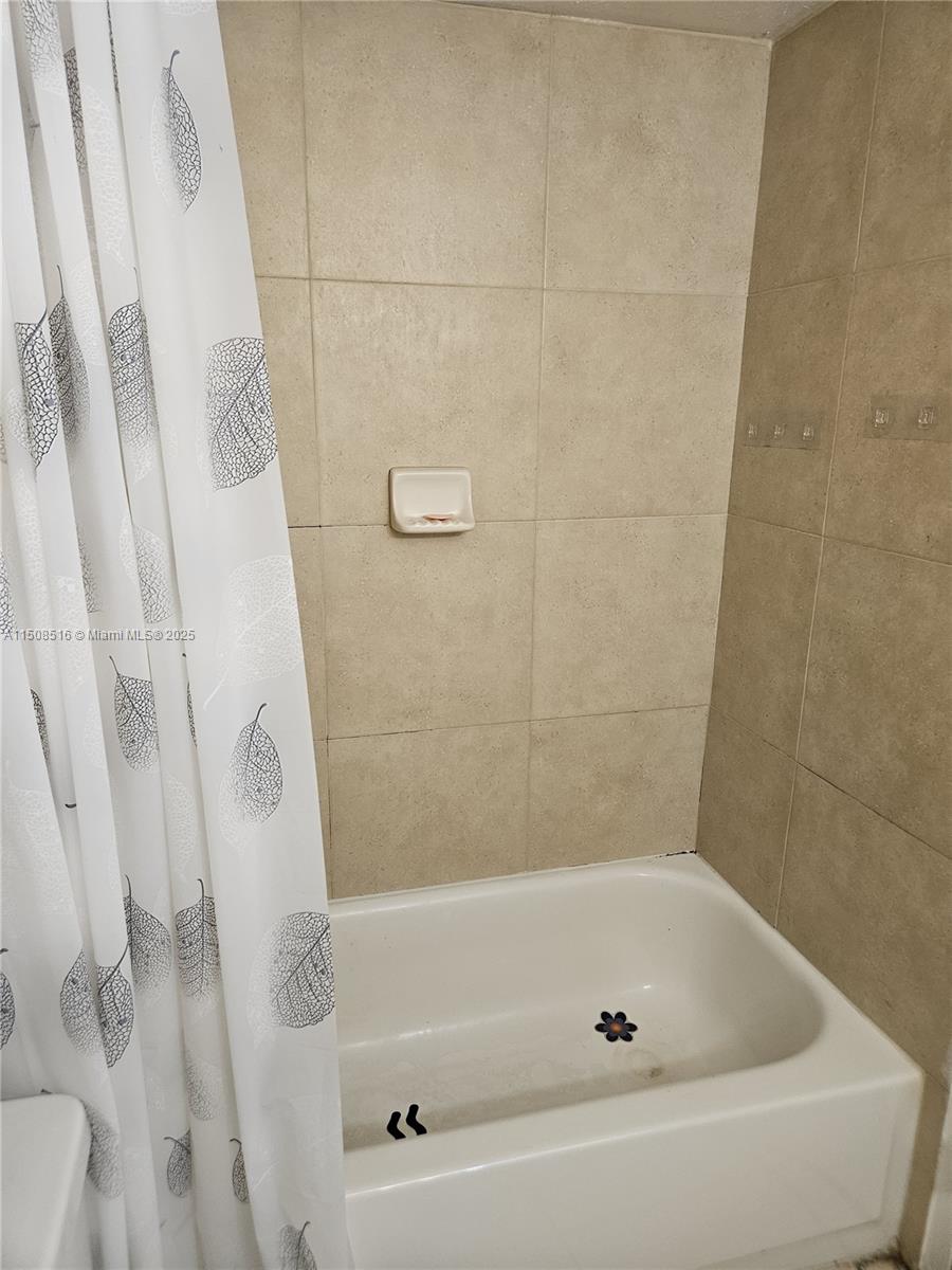 1805 Sans Souci Blvd 302, North Miami, Florida 33181, 2 Bedrooms Bedrooms, ,2 BathroomsBathrooms,Residential,For Sale,1805 Sans Souci Blvd 302,A11508516