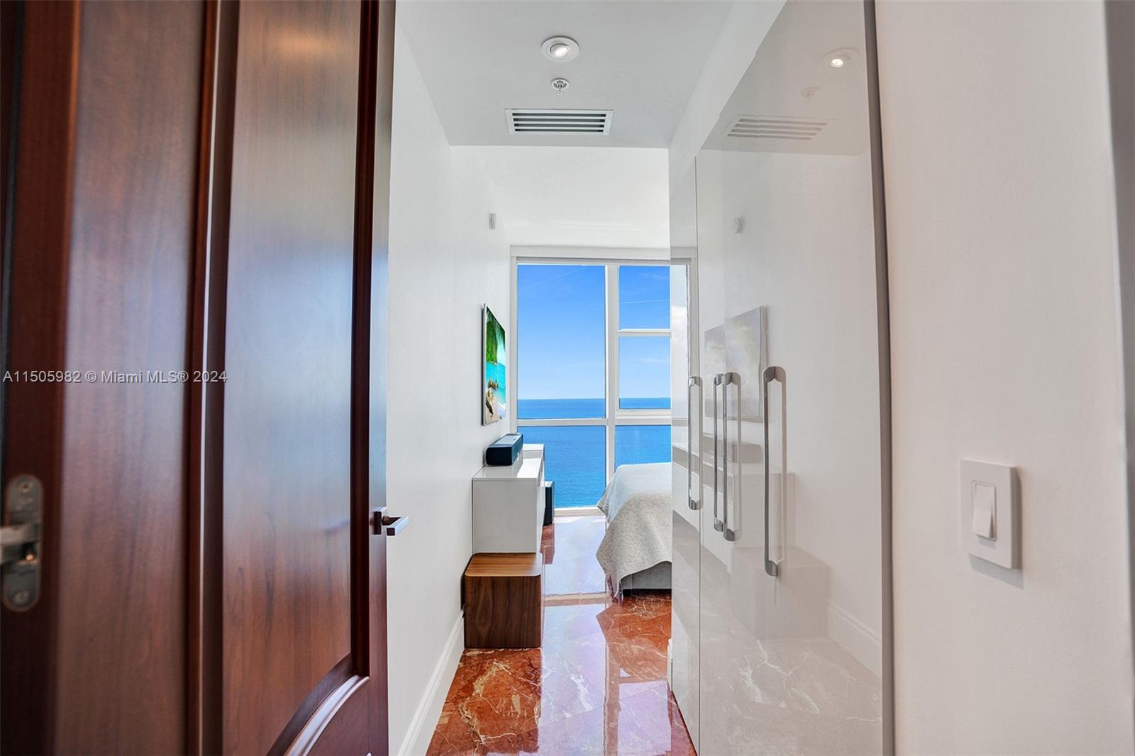 18201 Collins Ave 3809, Sunny Isles Beach, Florida 33160, 2 Bedrooms Bedrooms, ,2 BathroomsBathrooms,Residential,For Sale,18201 Collins Ave 3809,A11505982
