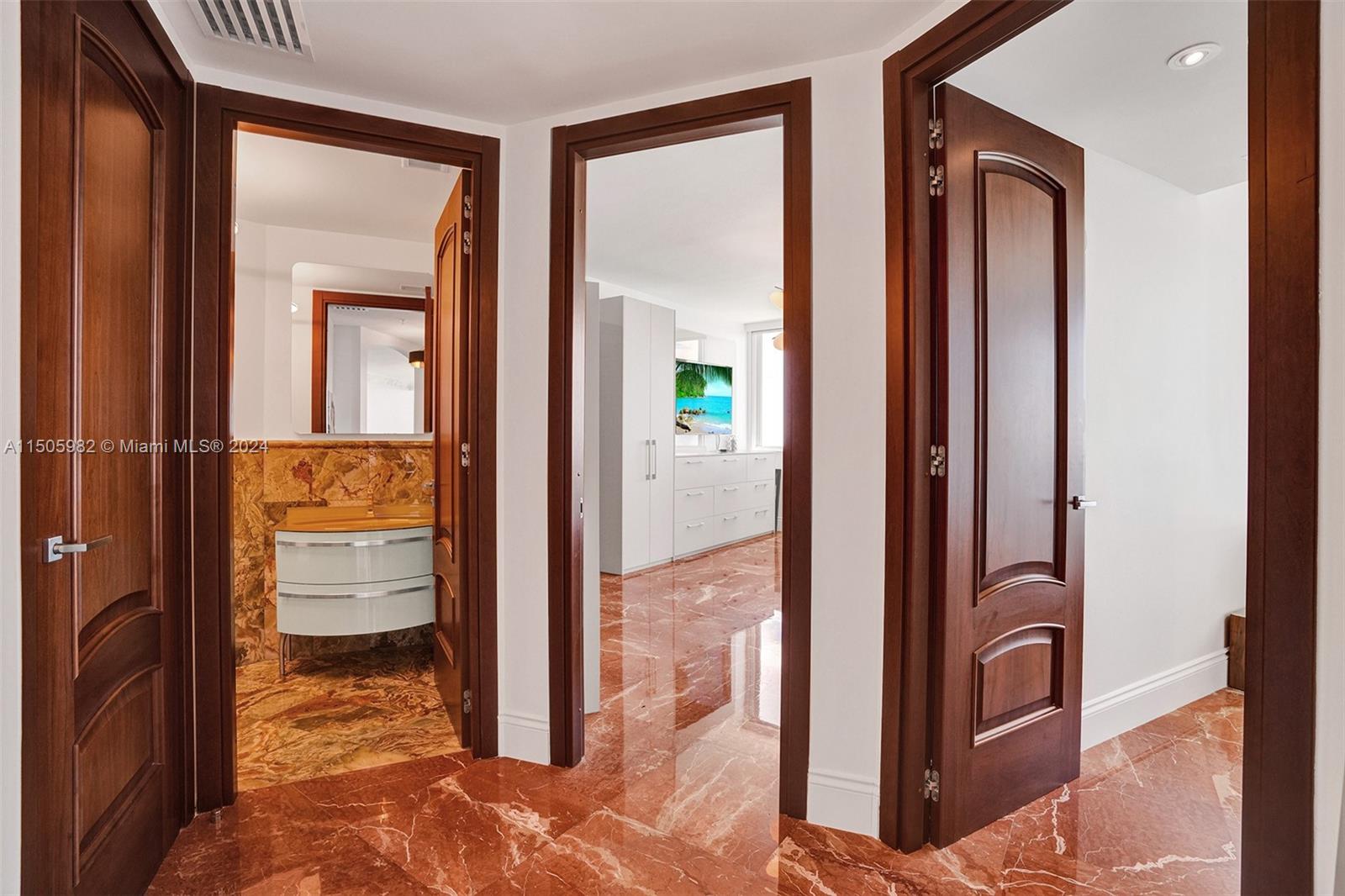 18201 Collins Ave 3809, Sunny Isles Beach, Florida 33160, 2 Bedrooms Bedrooms, ,2 BathroomsBathrooms,Residential,For Sale,18201 Collins Ave 3809,A11505982