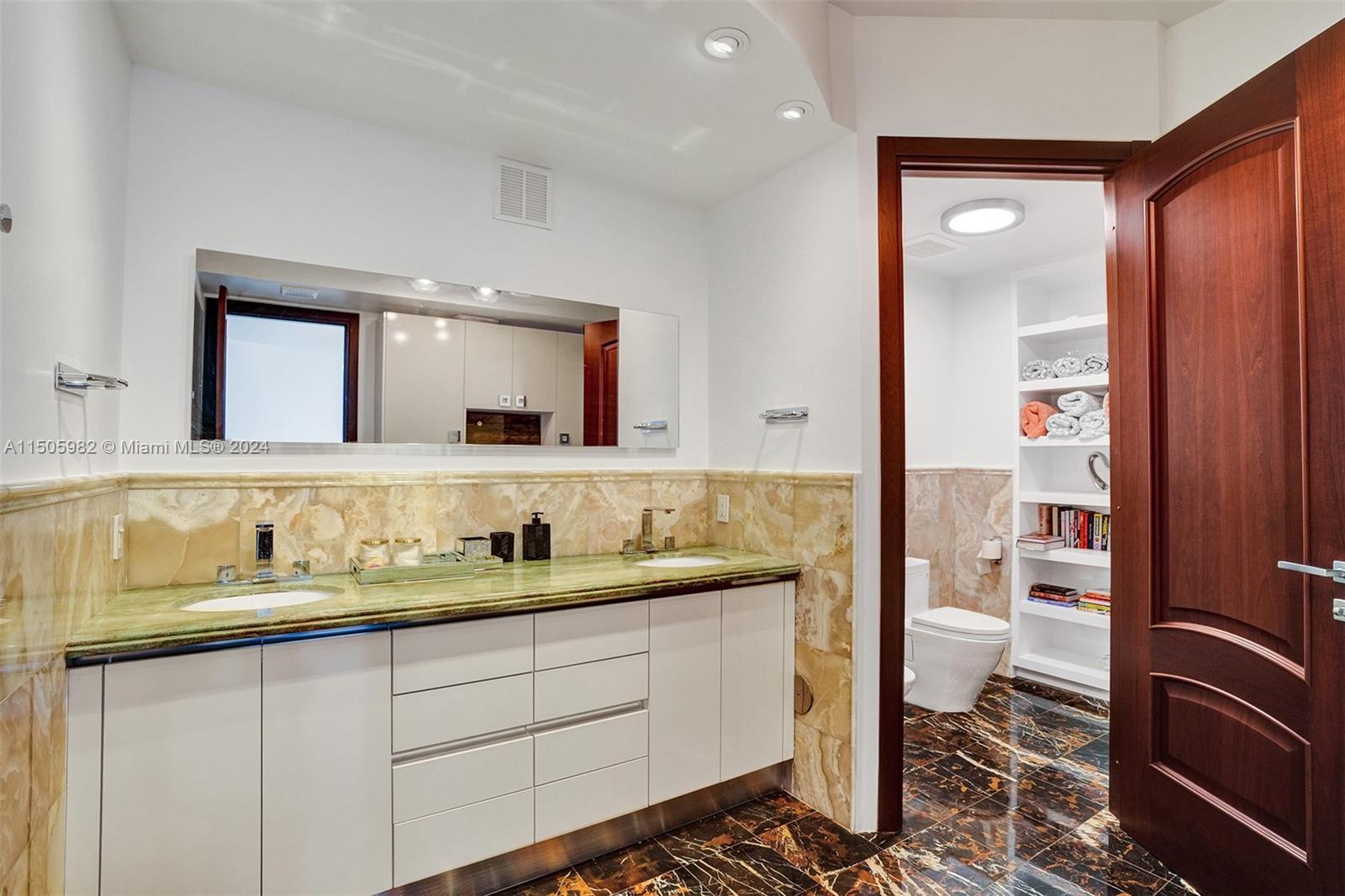 18201 Collins Ave 3809, Sunny Isles Beach, Florida 33160, 2 Bedrooms Bedrooms, ,2 BathroomsBathrooms,Residential,For Sale,18201 Collins Ave 3809,A11505982