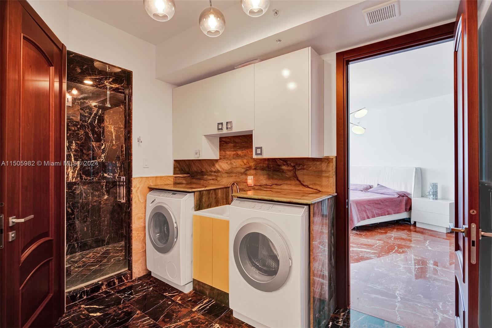 18201 Collins Ave 3809, Sunny Isles Beach, Florida 33160, 2 Bedrooms Bedrooms, ,2 BathroomsBathrooms,Residential,For Sale,18201 Collins Ave 3809,A11505982