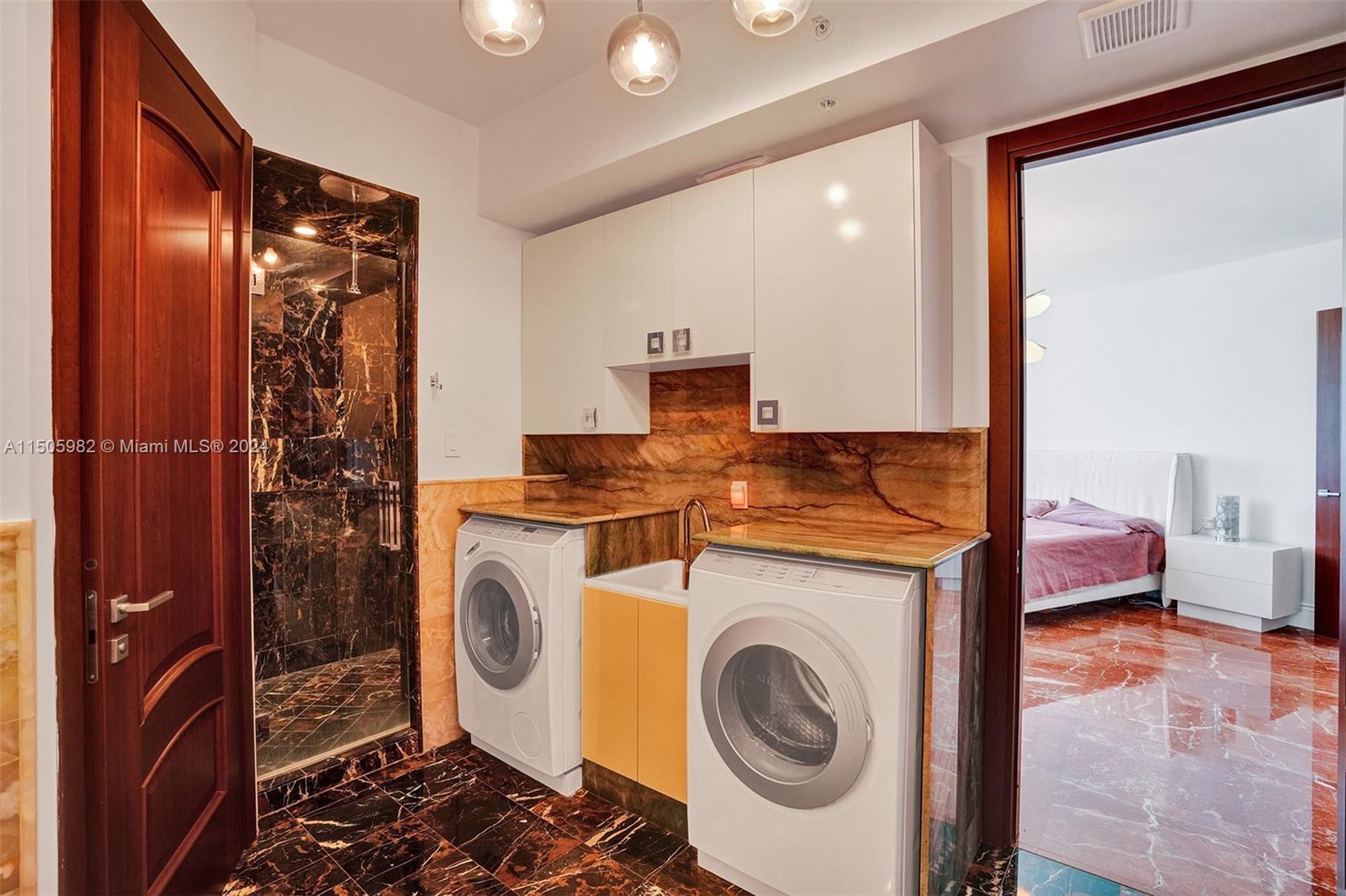 18201 Collins Ave 3809, Sunny Isles Beach, Florida 33160, 2 Bedrooms Bedrooms, ,2 BathroomsBathrooms,Residential,For Sale,18201 Collins Ave 3809,A11505982