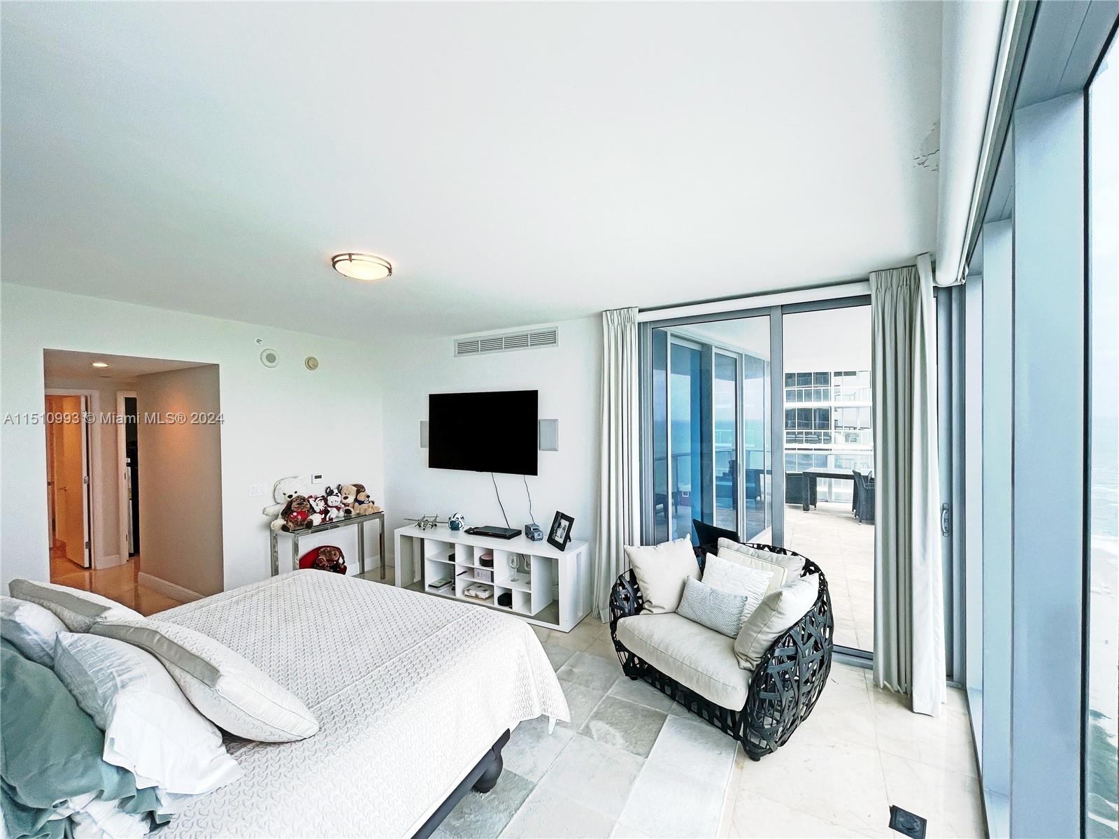17001 Collins Ave 3008, Sunny Isles Beach, Florida 33160, 4 Bedrooms Bedrooms, ,4 BathroomsBathrooms,Residentiallease,For Rent,17001 Collins Ave 3008,A11510993
