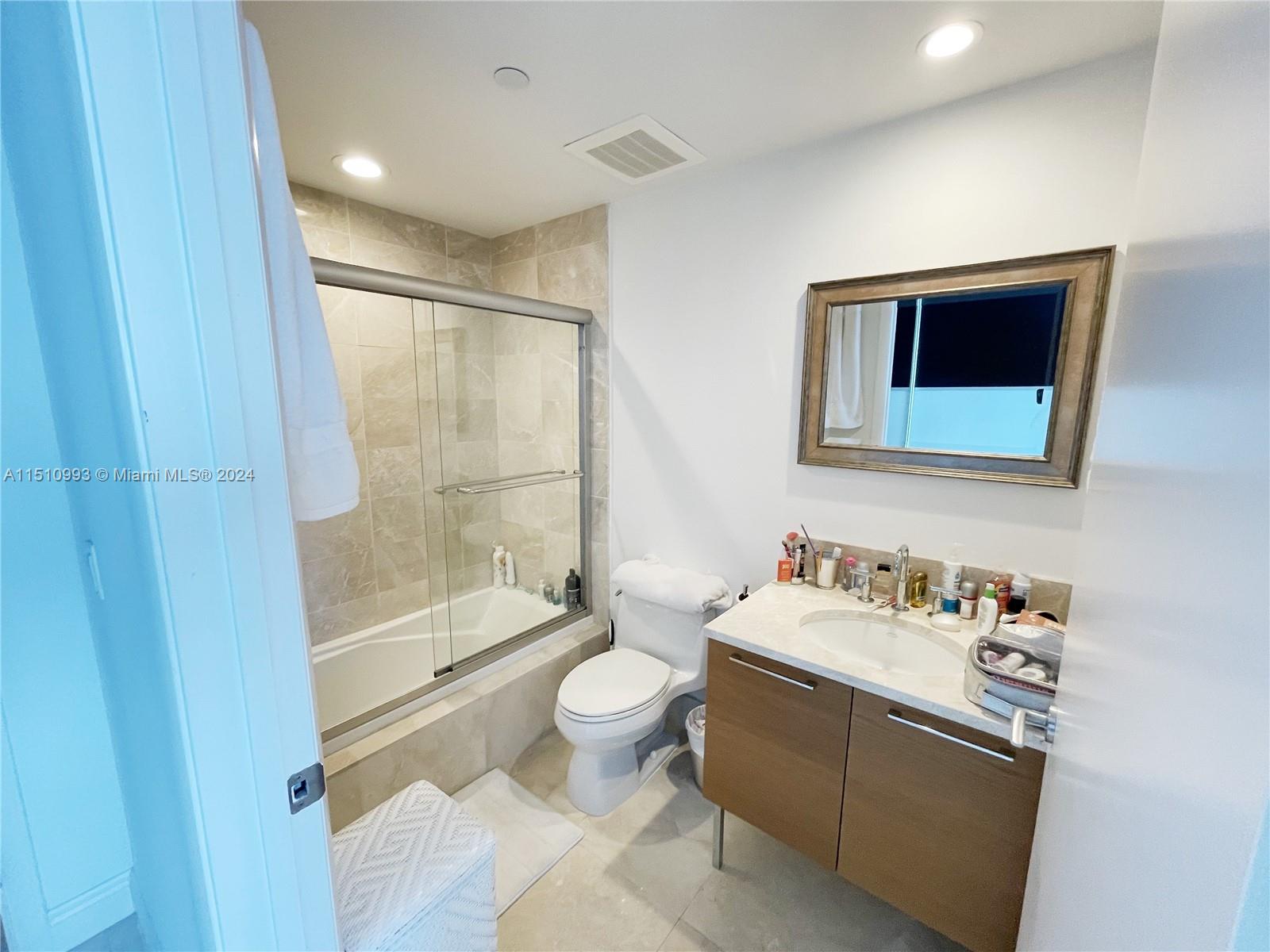 17001 Collins Ave 3008, Sunny Isles Beach, Florida 33160, 4 Bedrooms Bedrooms, ,4 BathroomsBathrooms,Residentiallease,For Rent,17001 Collins Ave 3008,A11510993