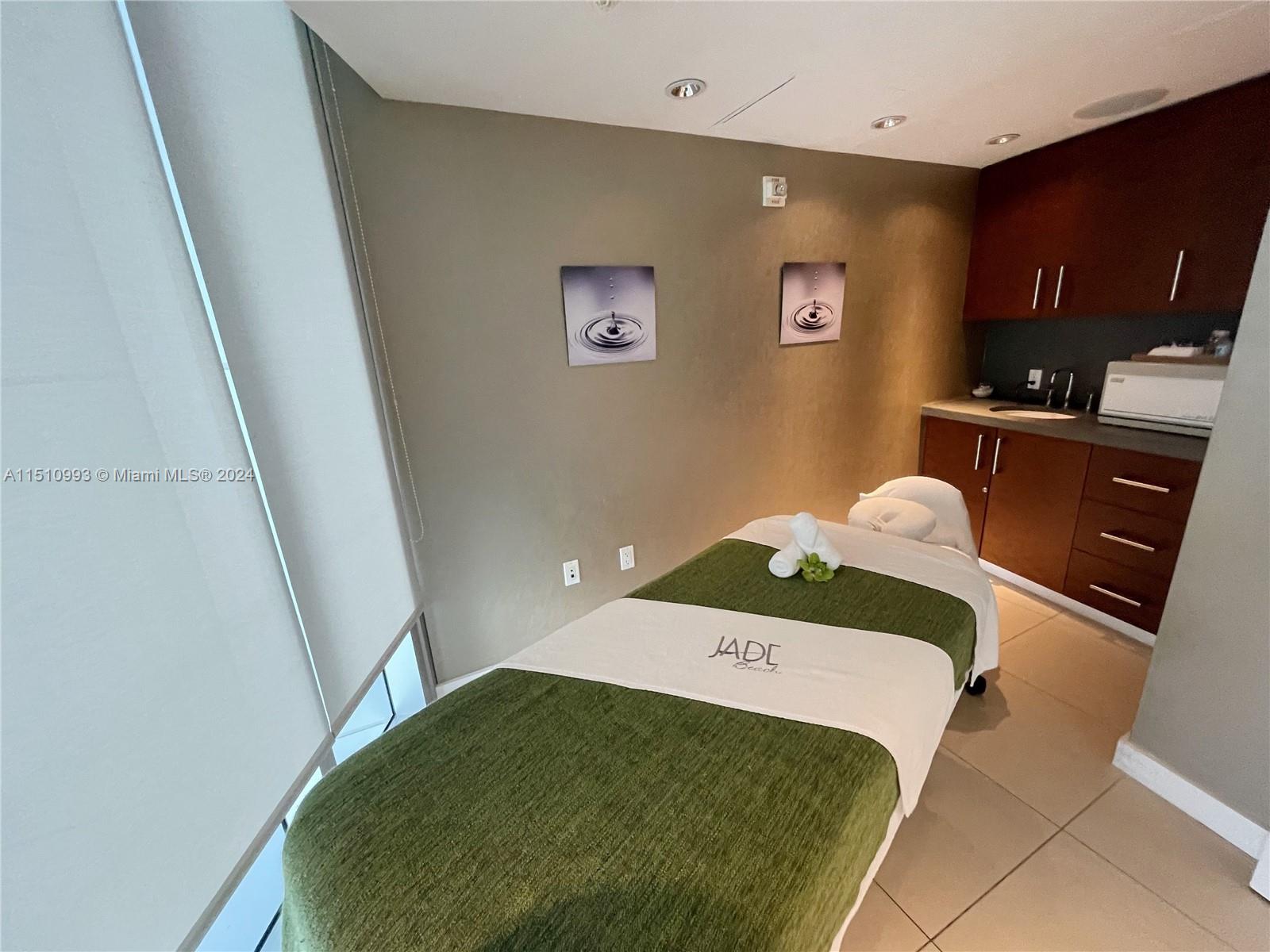 17001 Collins Ave 3008, Sunny Isles Beach, Florida 33160, 4 Bedrooms Bedrooms, ,4 BathroomsBathrooms,Residentiallease,For Rent,17001 Collins Ave 3008,A11510993