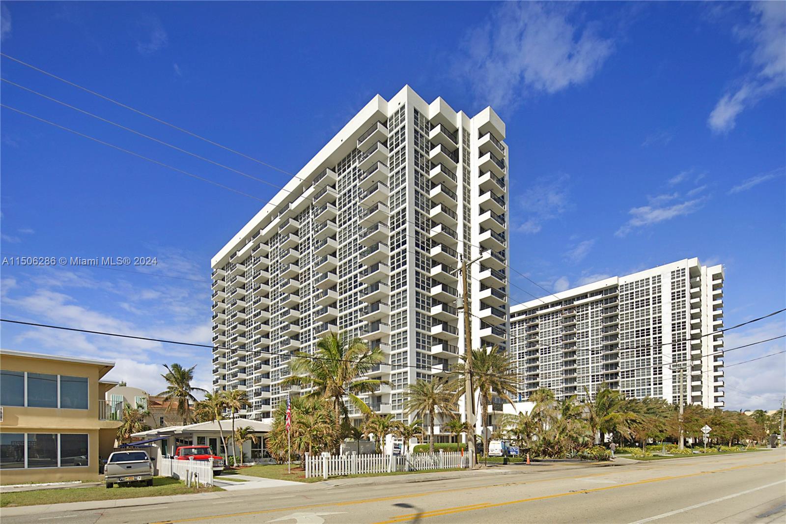 525 N Ocean Blvd 1125, Pompano Beach, Florida 33062, 2 Bedrooms Bedrooms, ,2 BathroomsBathrooms,Residentiallease,For Rent,525 N Ocean Blvd 1125,A11506286